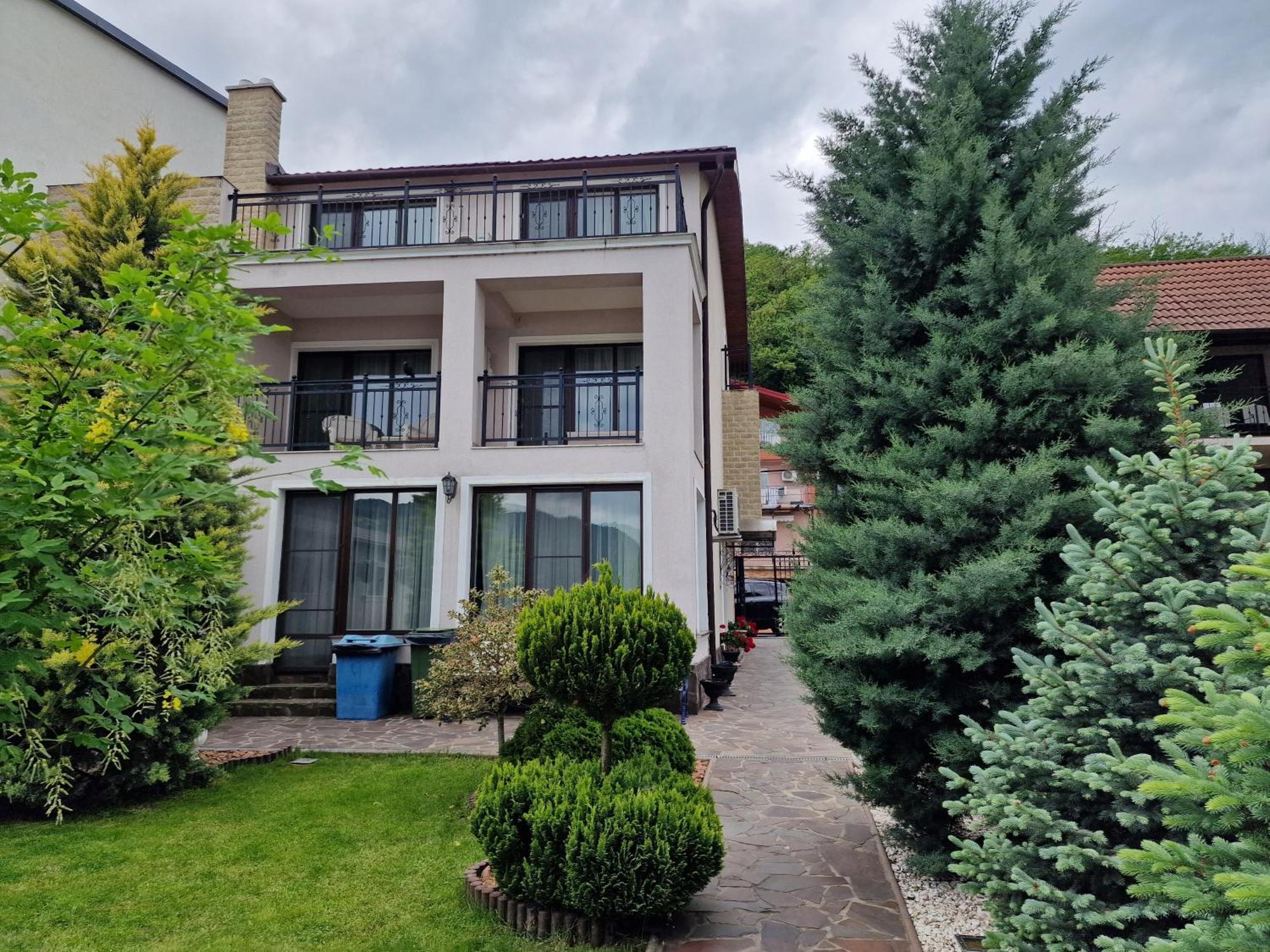 Готель Casa Andrei Оршова Екстер'єр фото